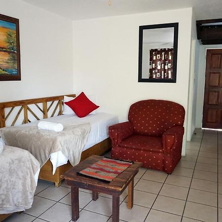 Sheba Rock Guesthouse Mbombela Exteriör bild