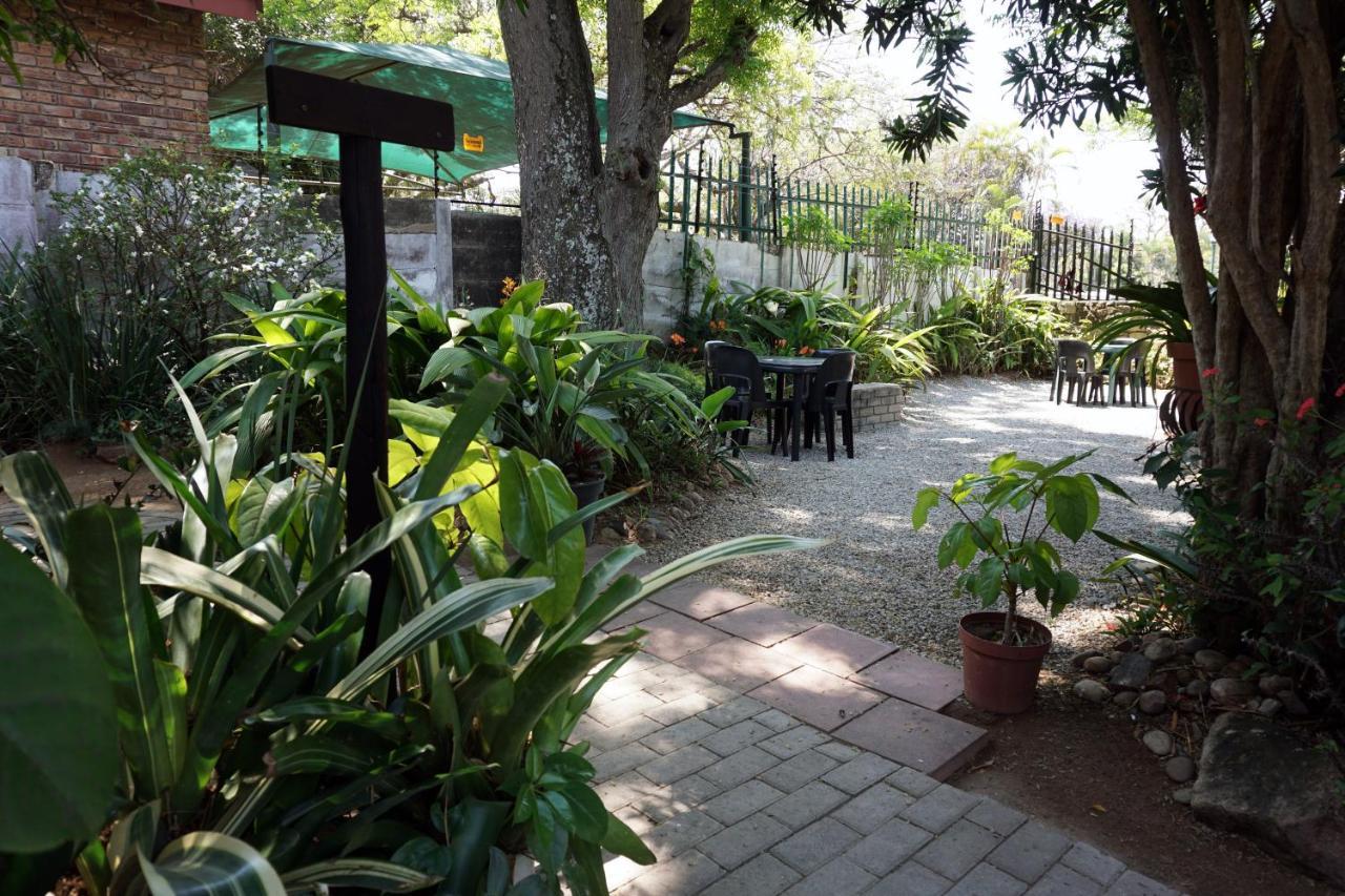 Sheba Rock Guesthouse Mbombela Exteriör bild