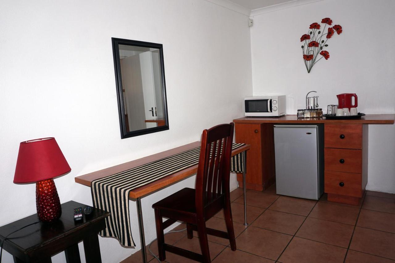 Sheba Rock Guesthouse Mbombela Exteriör bild