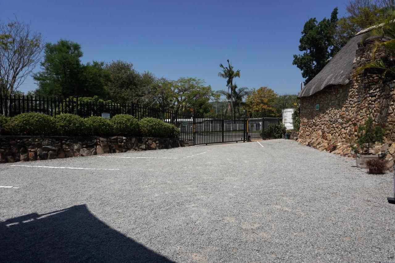 Sheba Rock Guesthouse Mbombela Exteriör bild